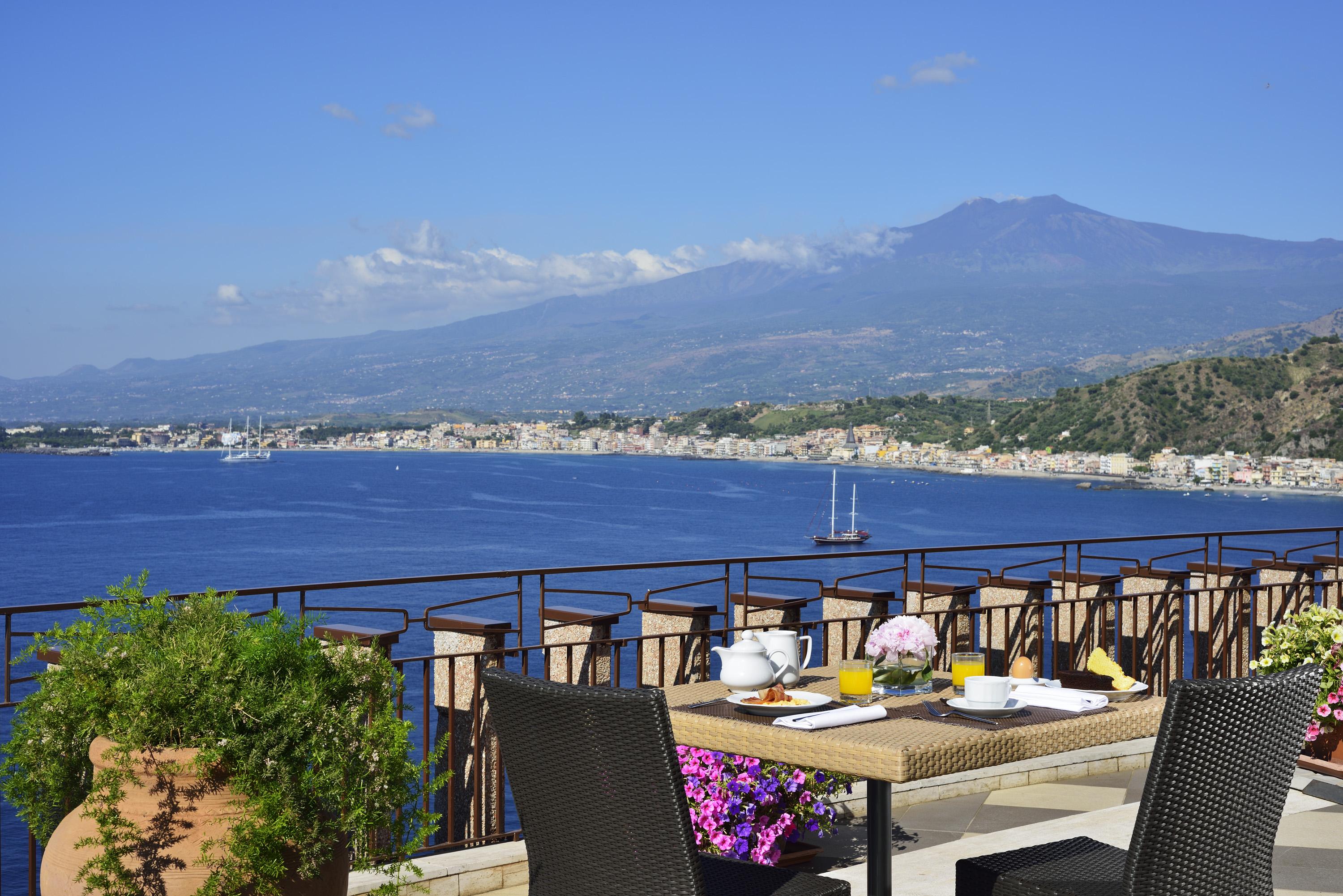 Una Hotels Capotaormina Exterior photo