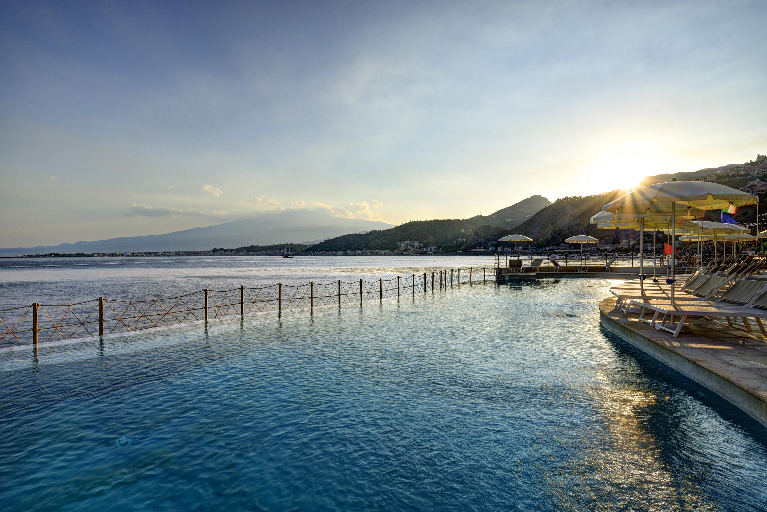 Una Hotels Capotaormina Exterior photo